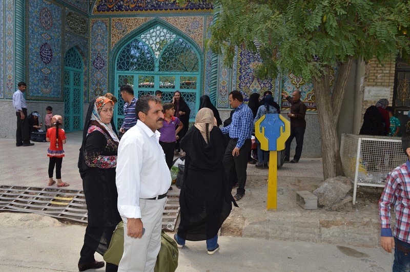 بدرقه خانواده های کارگران شهرداری به مشهد مقدس