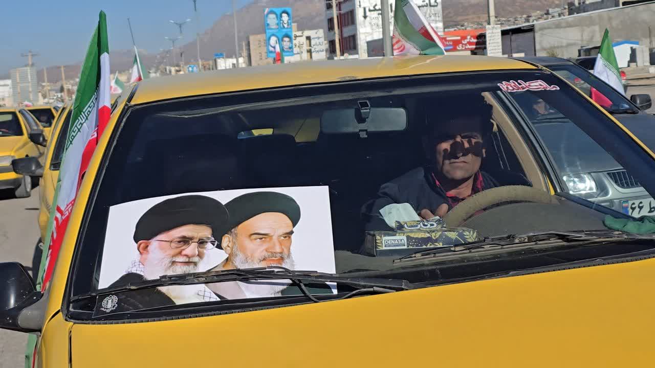 رژه ناوگان حمل و نقل عمومی در 12 بهمن