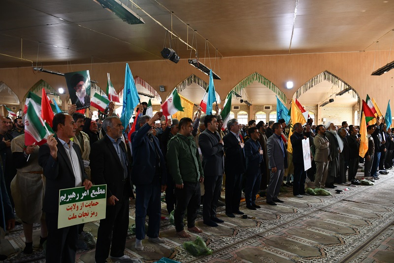 گزارش تصویری/ حضور کارکنان شهرداری یاسوج همگام با مردم در مراسم 9 دی